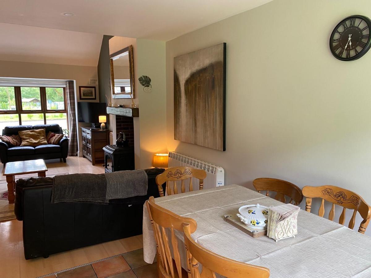 Bracken Ferns Villa Killarney Bagian luar foto